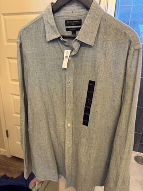 Banana Republic Linen Button Down Men